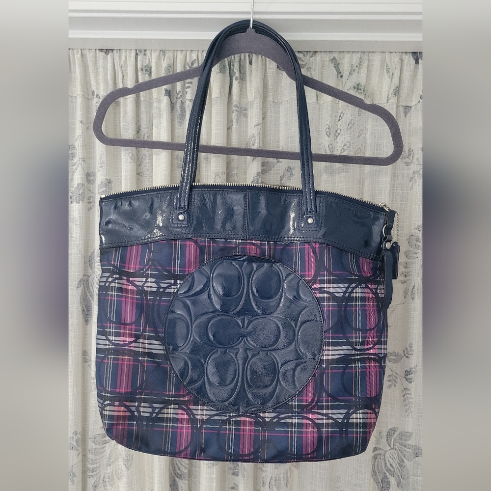 Coach Laura Signature Multicolor Tote #G1273-F20109